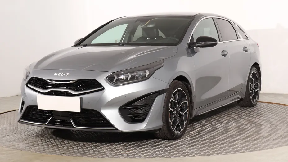 Kia ProCeed -