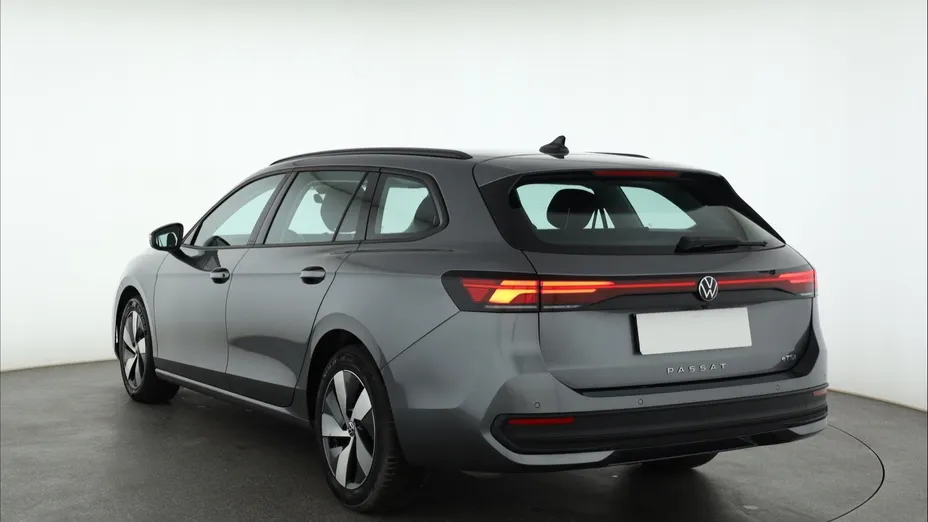 VW Passat -