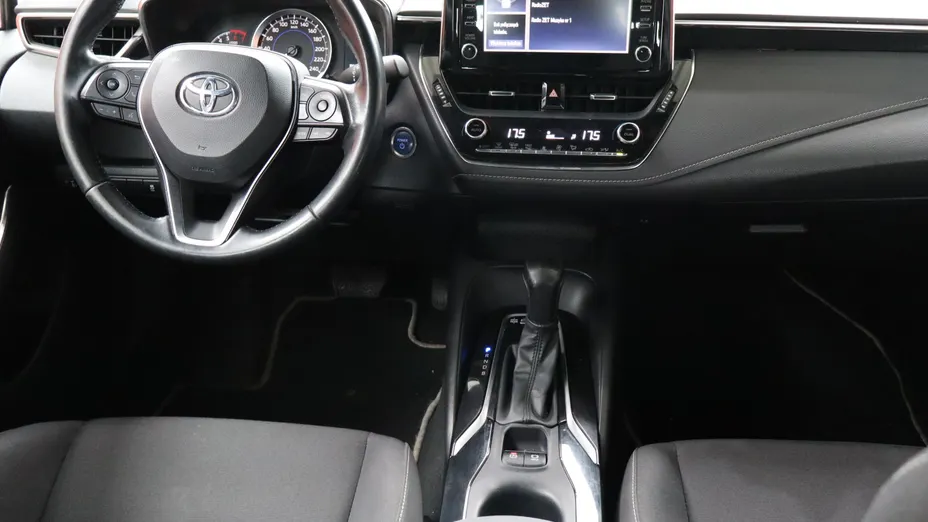 Toyota Corolla -