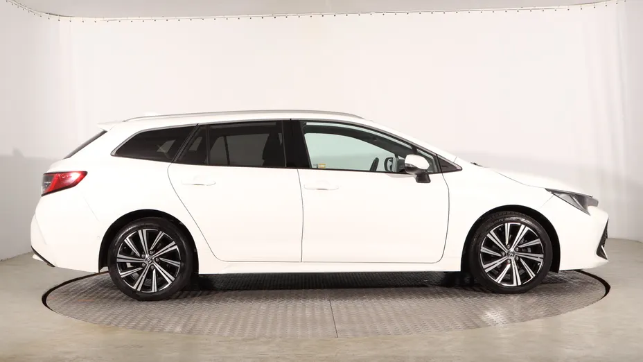 Toyota Corolla -