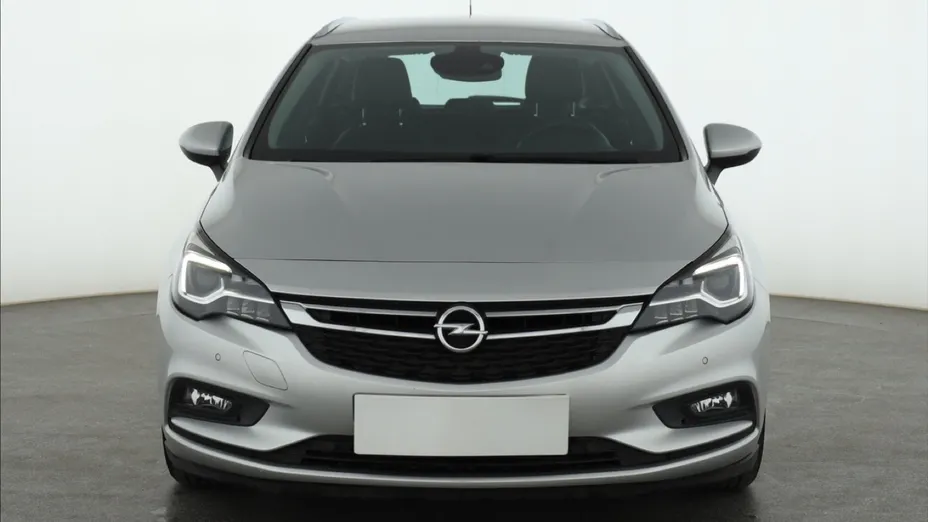Opel Astra -