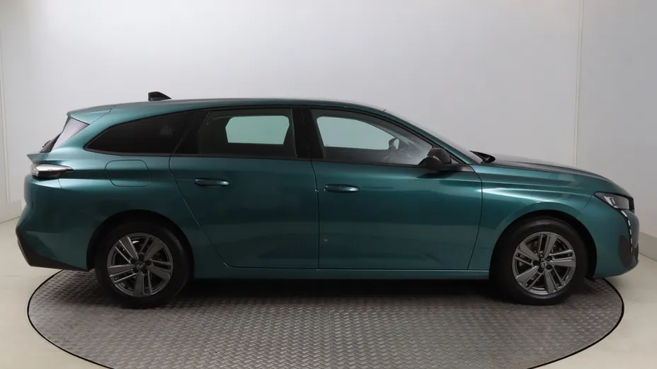 Peugeot 308 -
