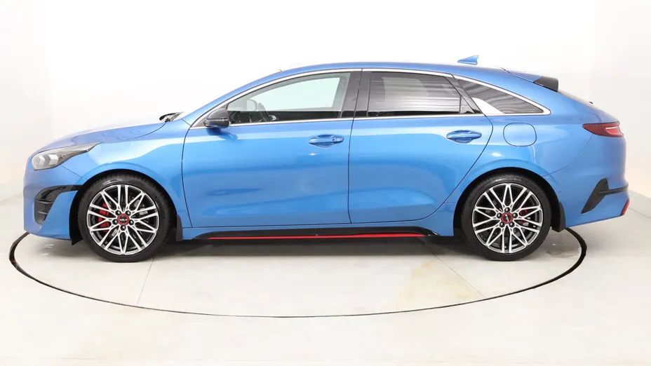 Kia ProCeed -