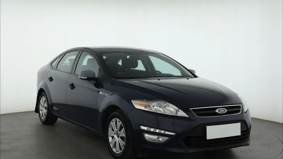 Ford Mondeo -