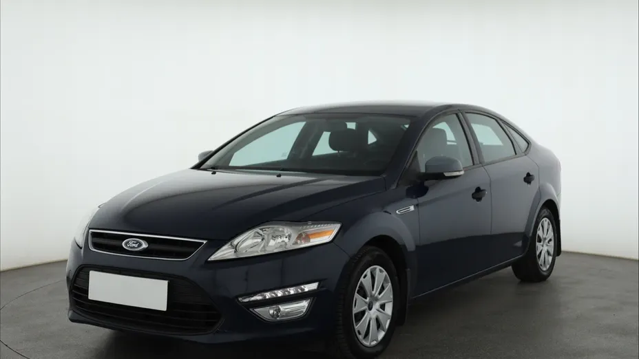Ford Mondeo -