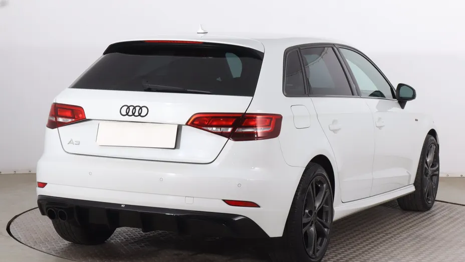 Audi A3 -