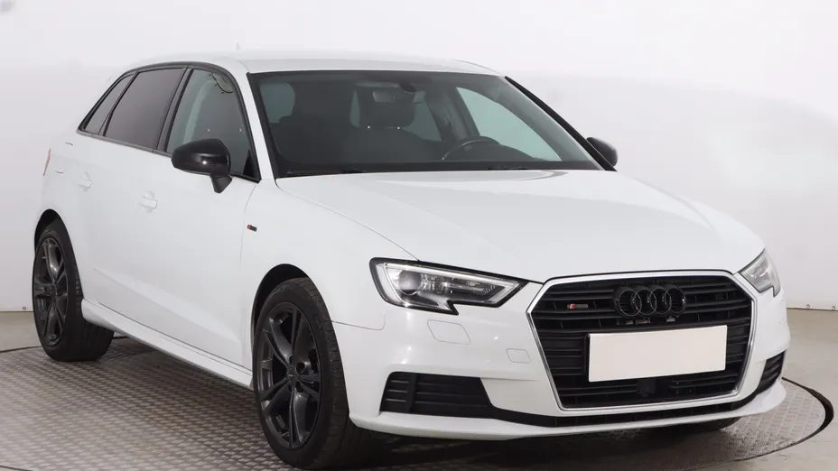 Audi A3 -