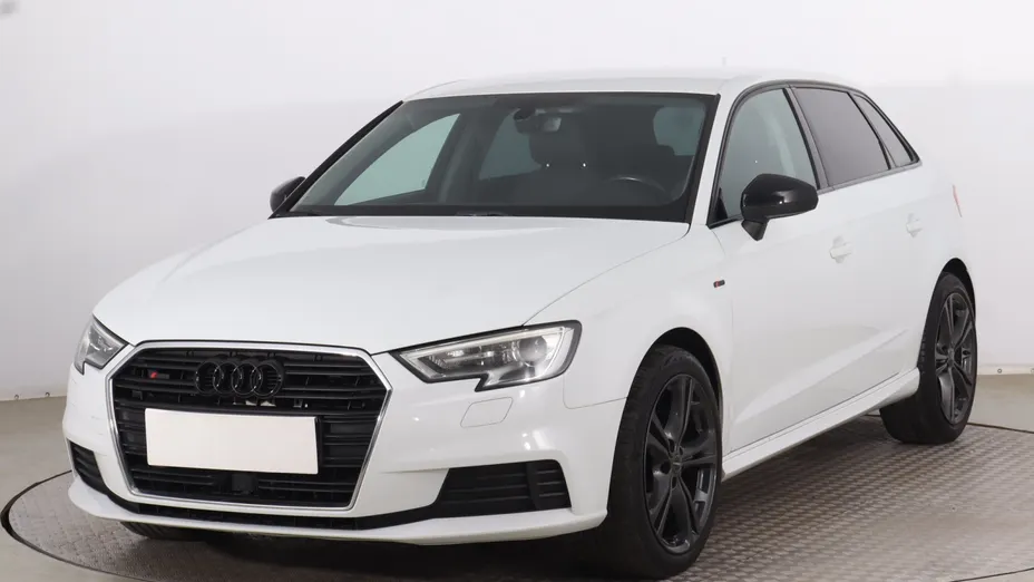 Audi A3 -