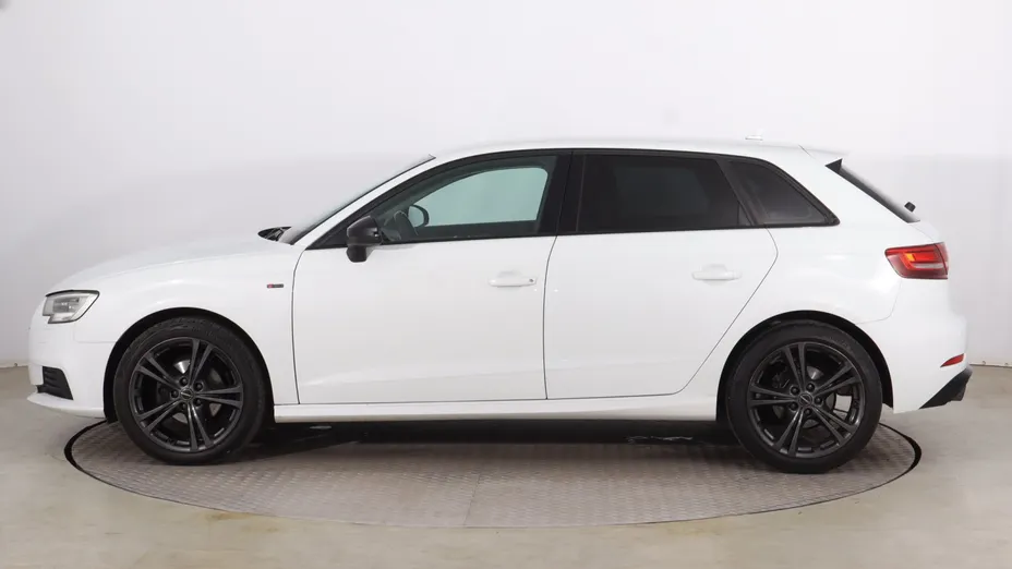 Audi A3 -