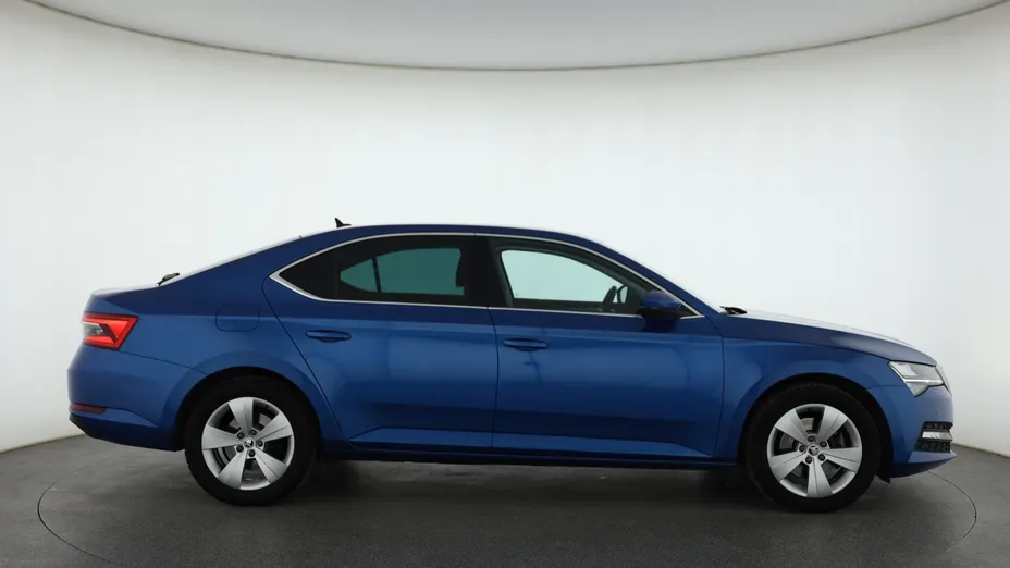 Skoda Superb -