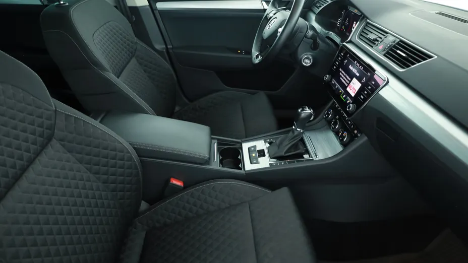 Skoda Superb -