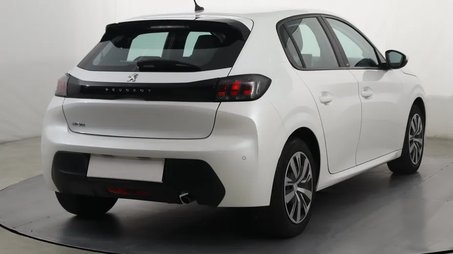 Peugeot 208 -