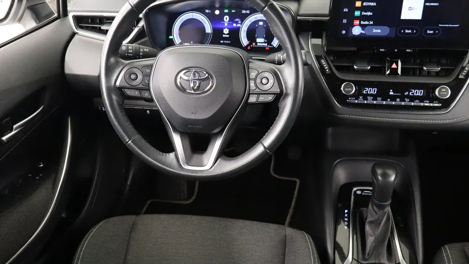Toyota Corolla -