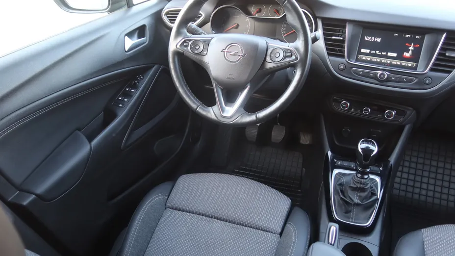 Opel Crossland -