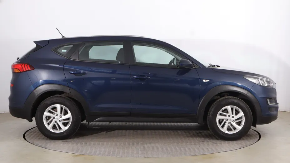 Hyundai Tucson -