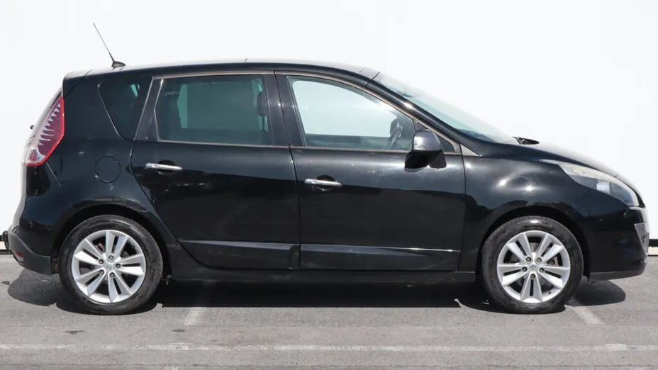 Renault Scenic -