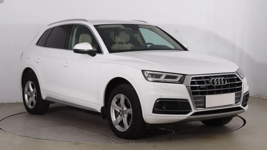 Audi Q5 -