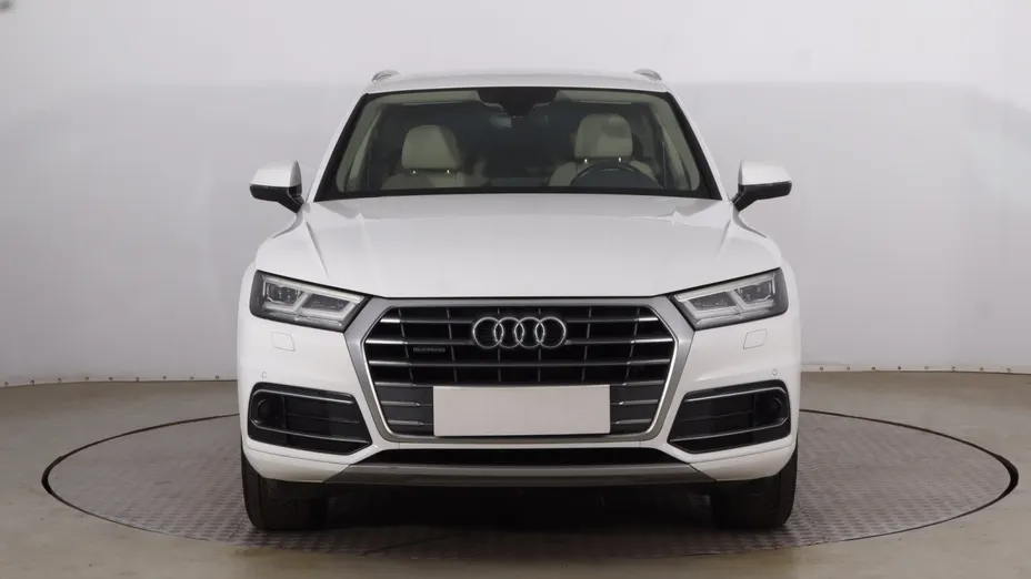 Audi Q5 -