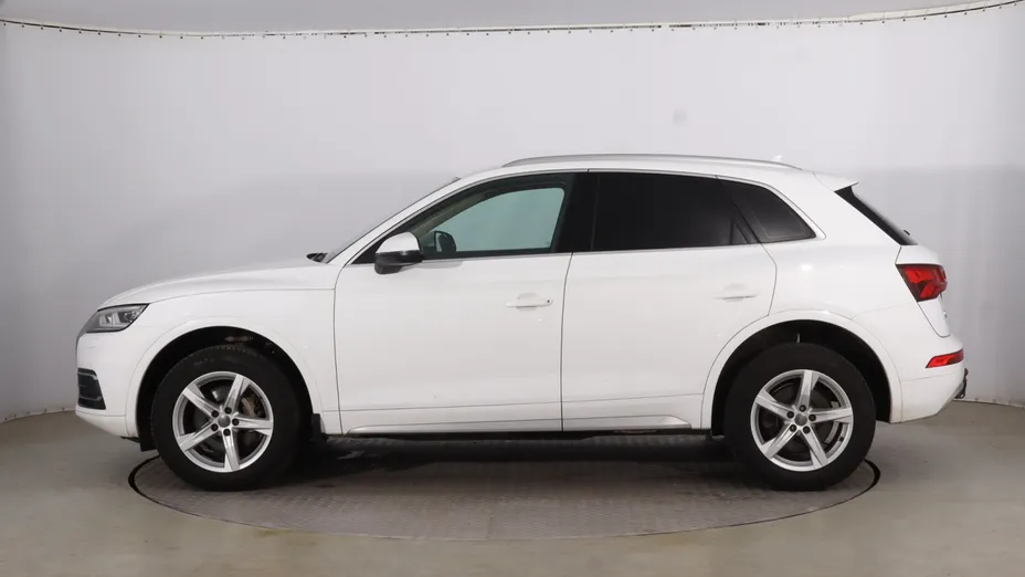 Audi Q5 -