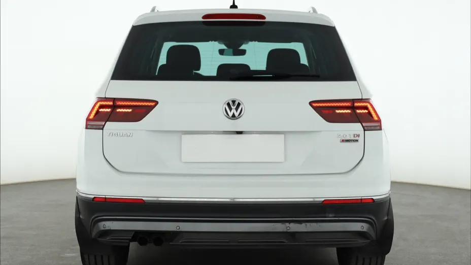 VW Tiguan -