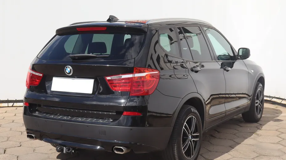 BMW X3 -