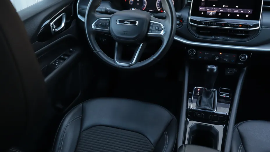 Jeep Compass -