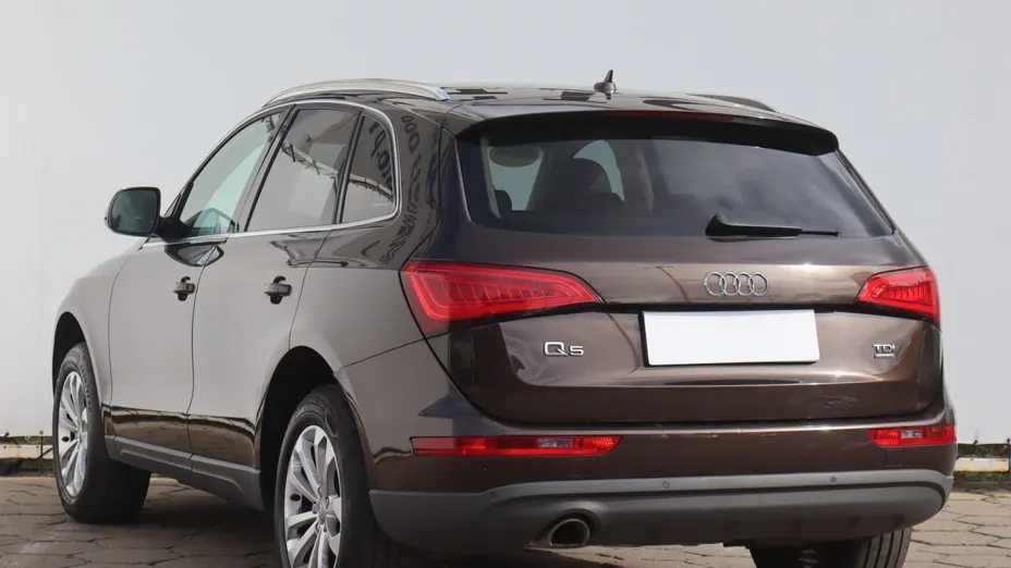 Audi Q5 -