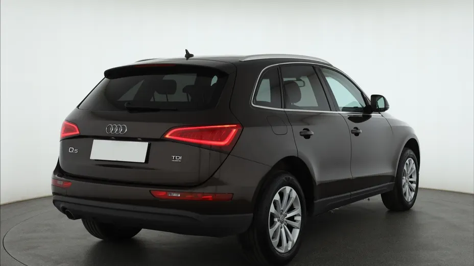 Audi Q5 -