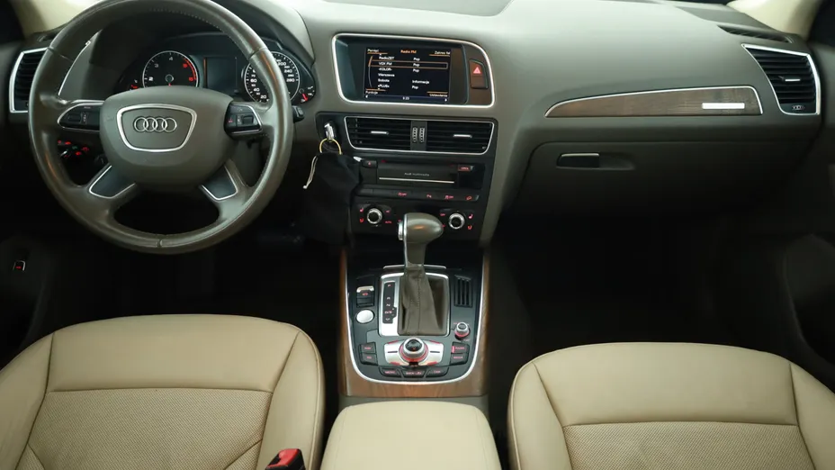 Audi Q5 -