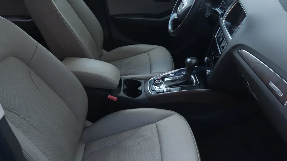 Audi Q5 -