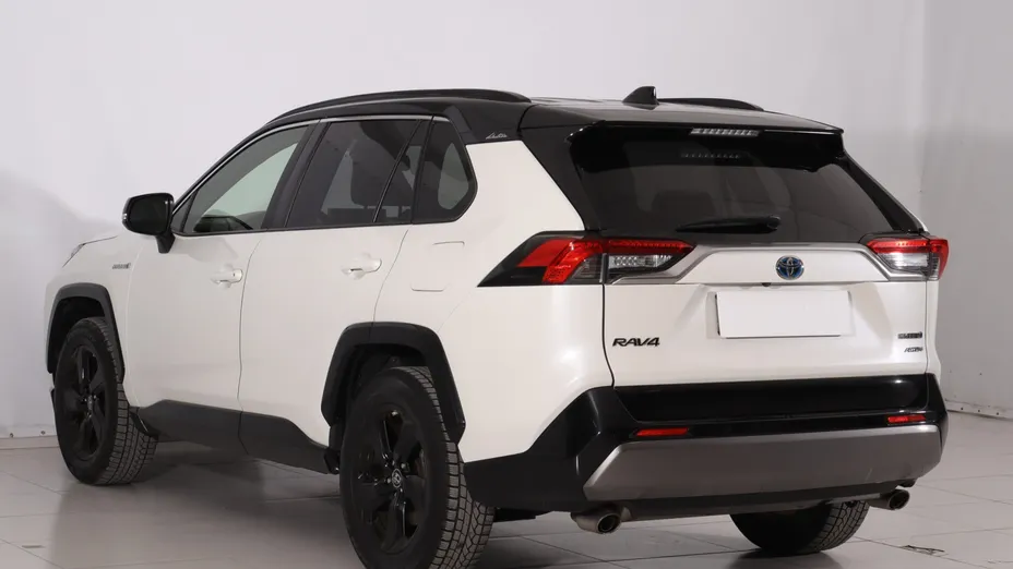 Toyota RAV4 -