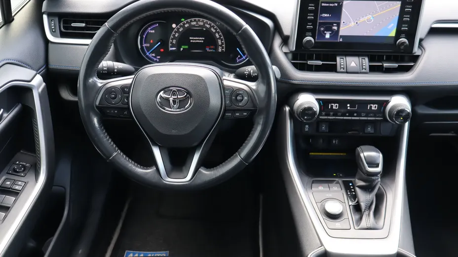 Toyota RAV4 -