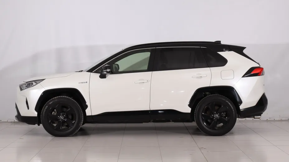 Toyota RAV4 -