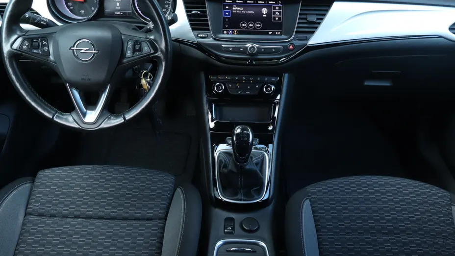 Opel Astra -