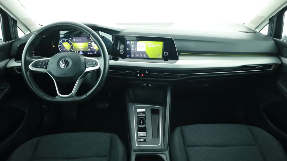 VW Golf -