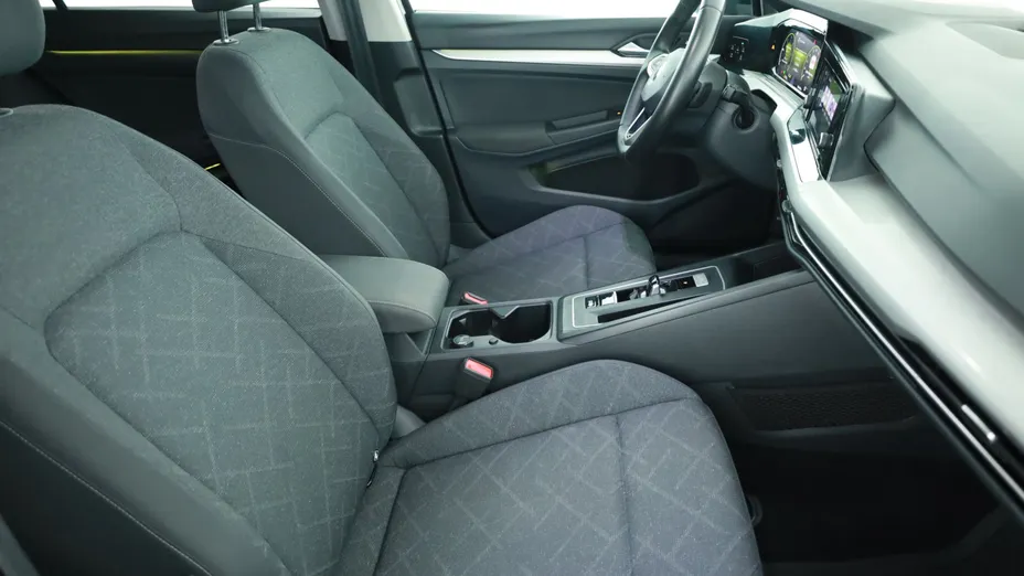 VW Golf -