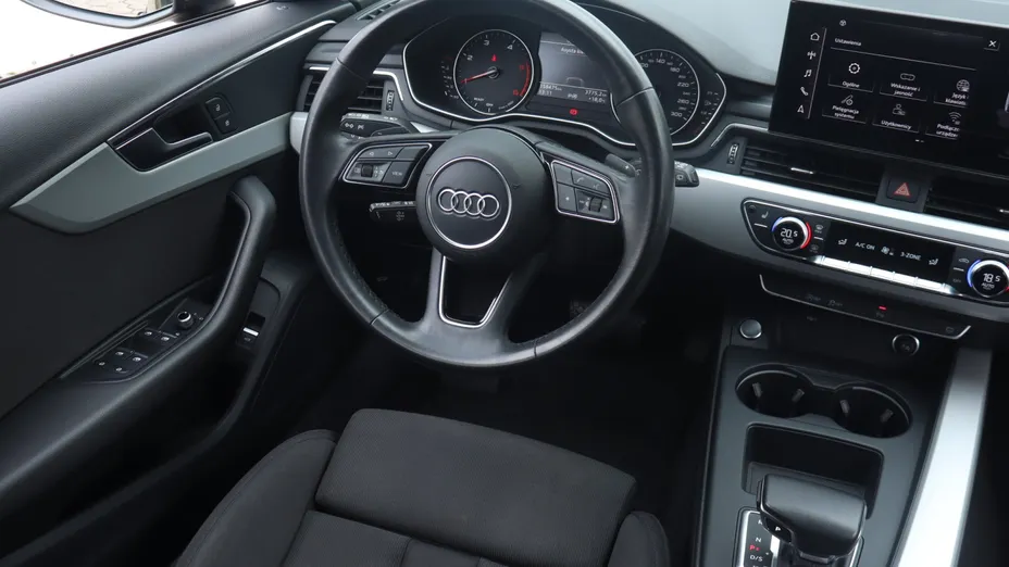 Audi A4 -