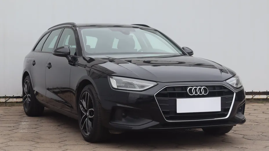 Audi A4 -