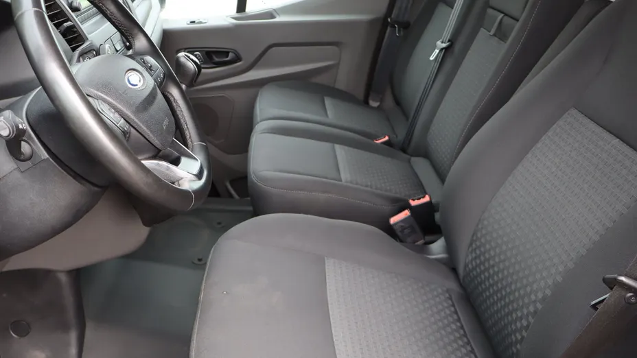 Ford Transit -