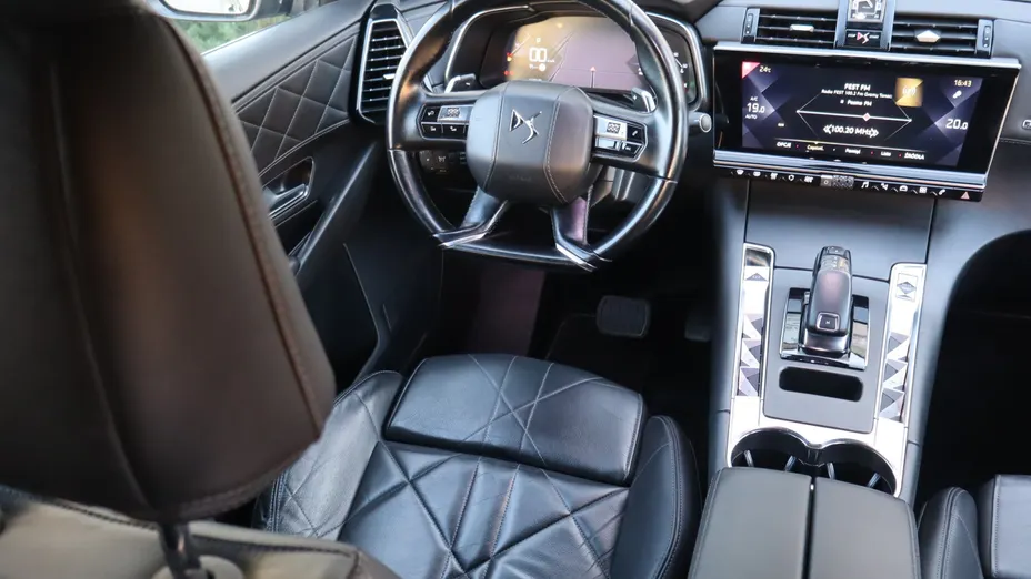 DS 7 Crossback -