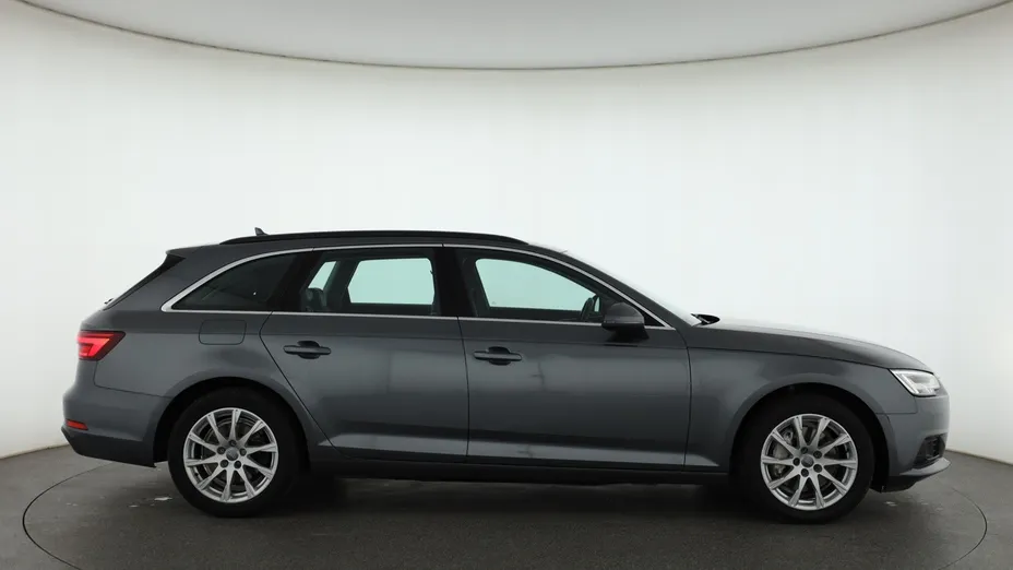 Audi A4 -