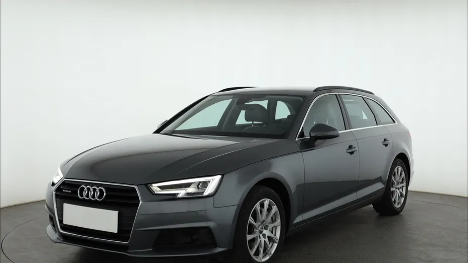 Audi A4 -