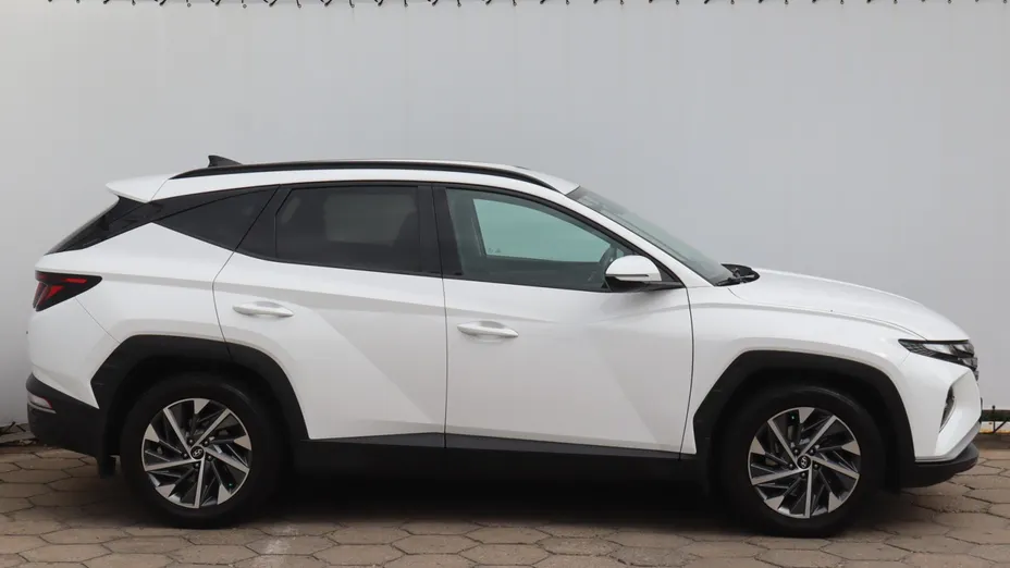 Hyundai Tucson -
