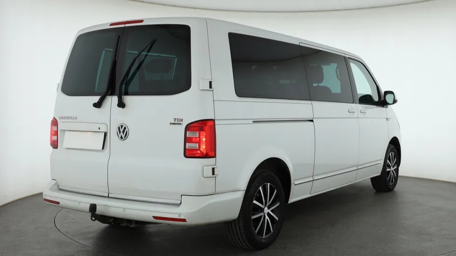 VW Caravelle -