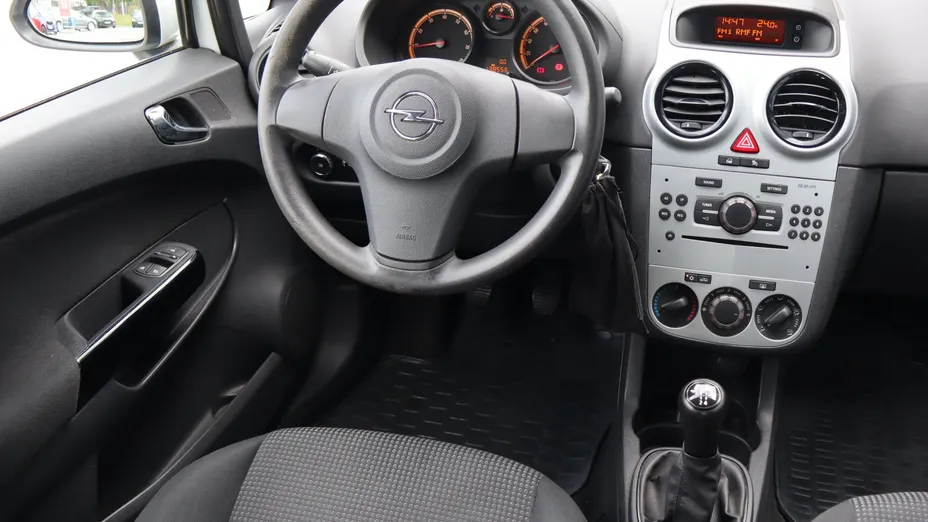 Opel Corsa -