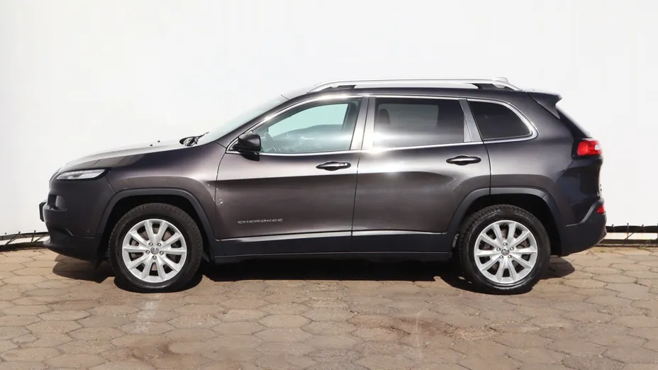 Jeep Cherokee -