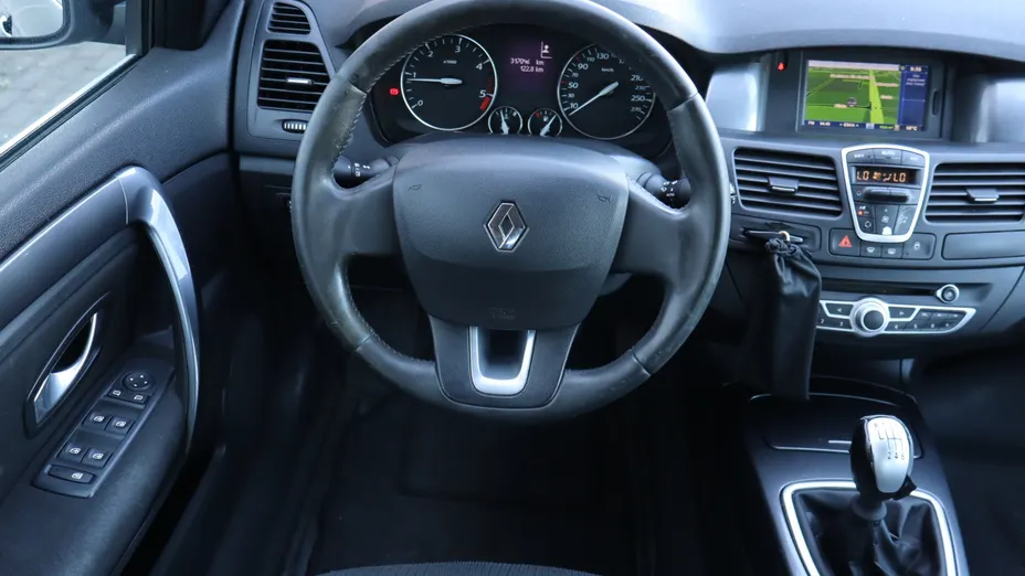 Renault Laguna -
