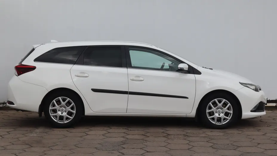Toyota Auris -
