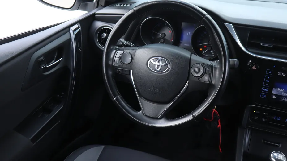Toyota Auris -