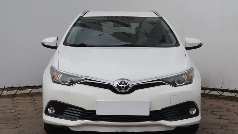 Toyota Auris -